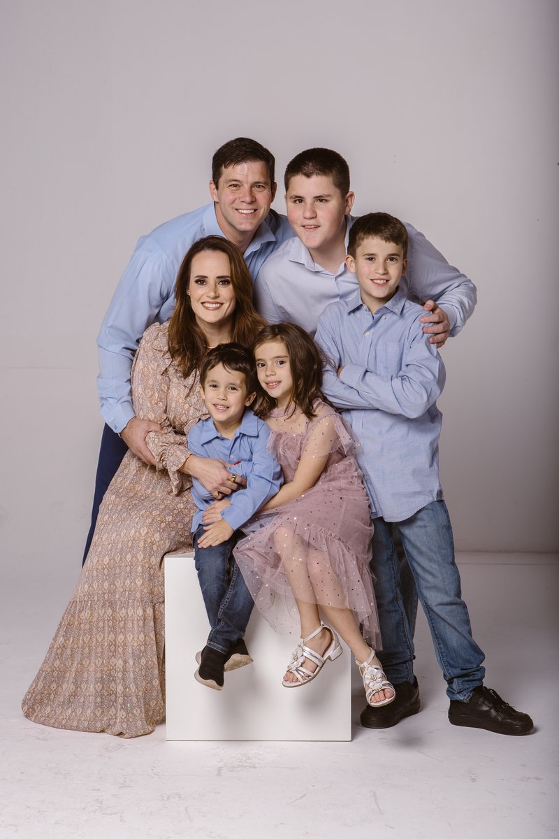Leli Ávila com família